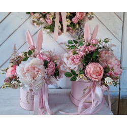 Flower box kompozycja wiosenna, wielkanocna Piwonie i Róże L